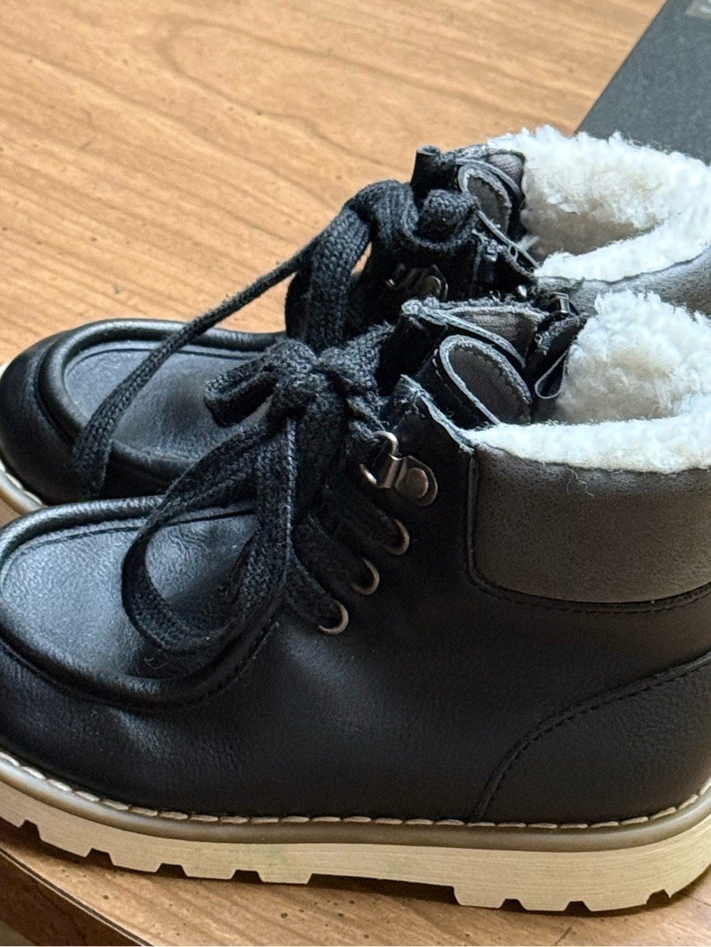 Old Navy Black Boots with White Sherpa Lining